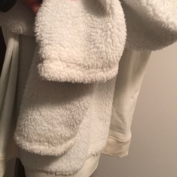 SALE New Anthropologie Snowball Sherpa Jacket Sz S - Picture 8 of 8